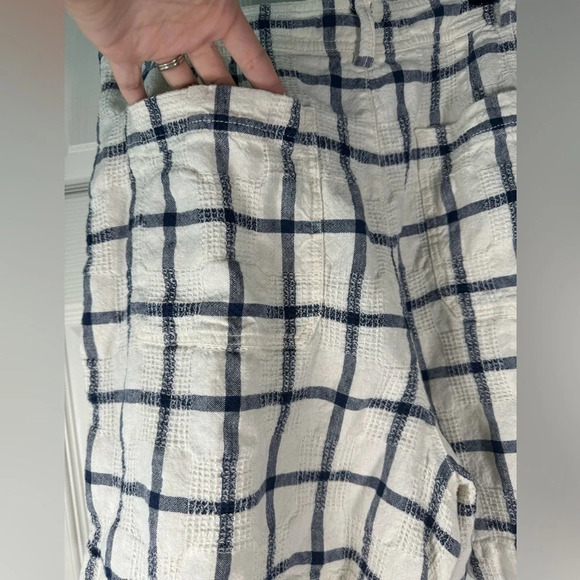 Madewell Linen-Cotton Pleated Mid-Length Shorts in Windowpane Size 12 - Picture 8 of 10